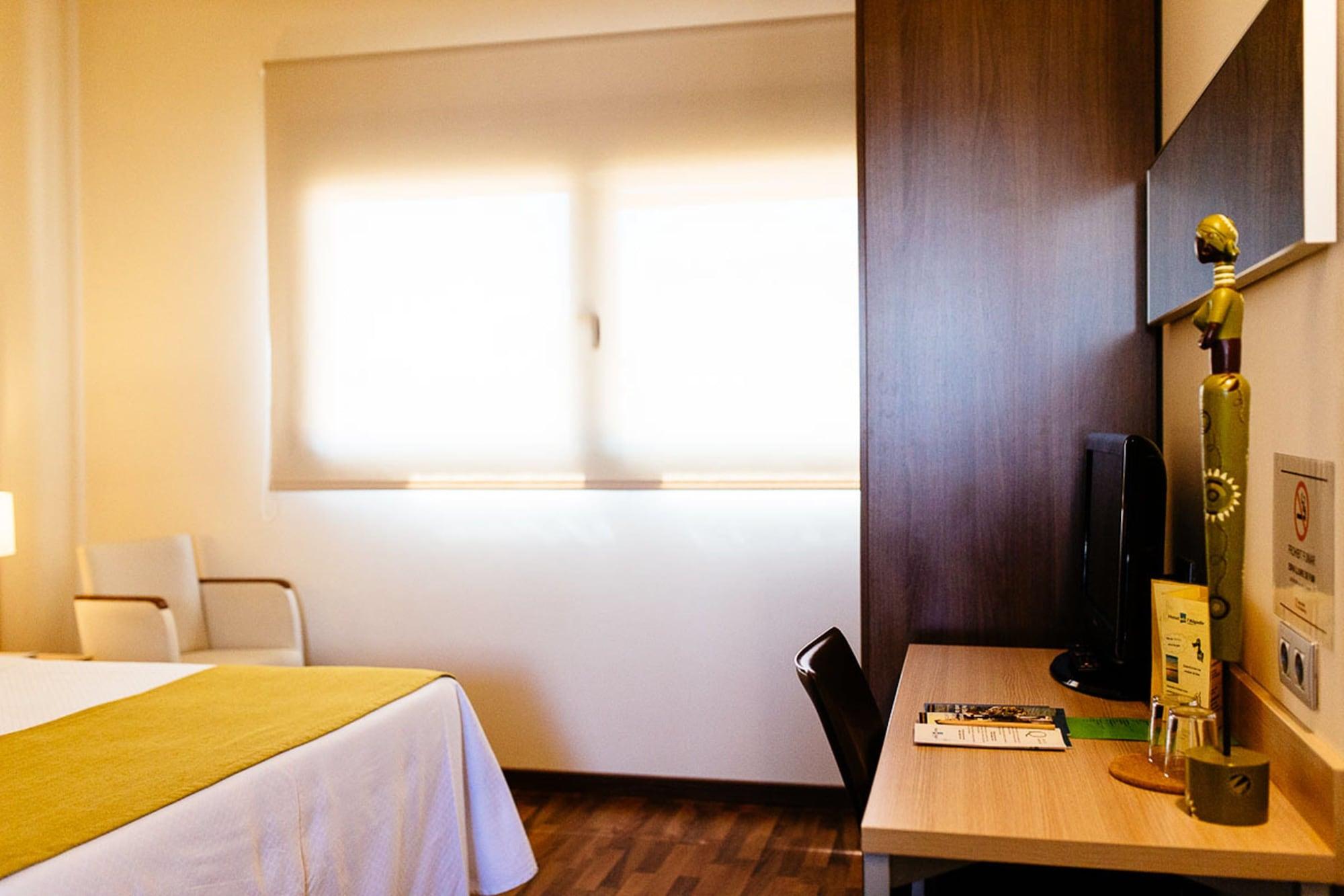 Hotel L'Algadir Del Delta Poblenou del Delta Zewnętrze zdjęcie